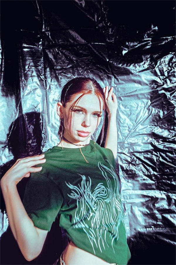 “Trivial Art” HANDMADE [Oversized] T‘  Forest Green